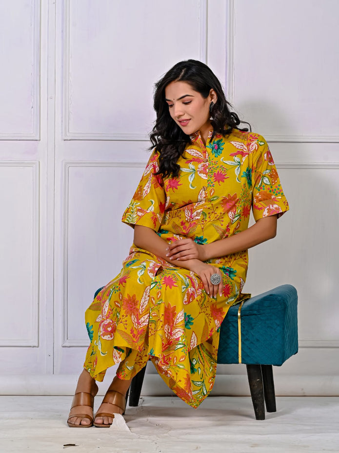 Front view of floral A-line cotton kurti with ankle-length pant set

