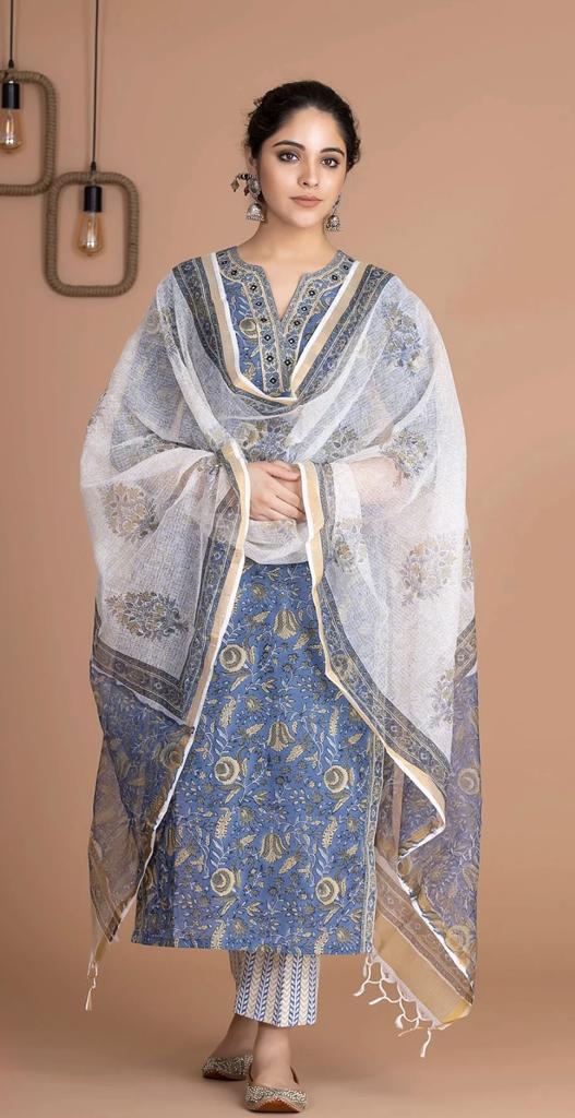 Maabeti Blue Embroider Straight Suit Set