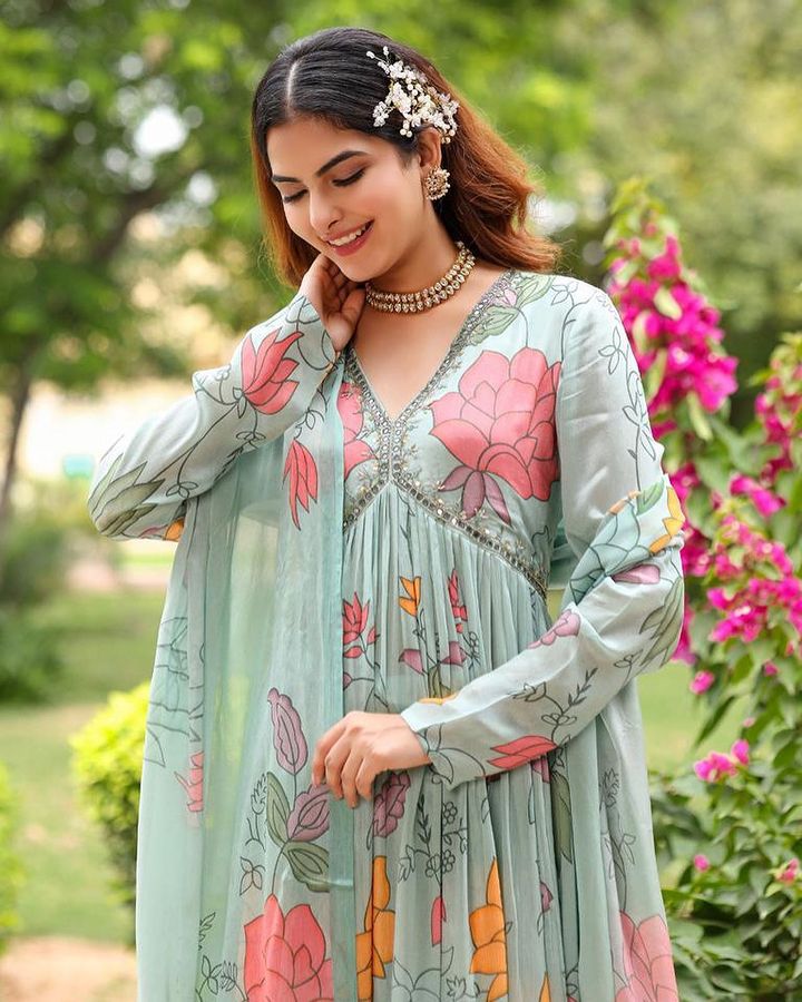 Maabetii Green Floral Printed Alia Cut Pure Chinon Sharara Suit Set