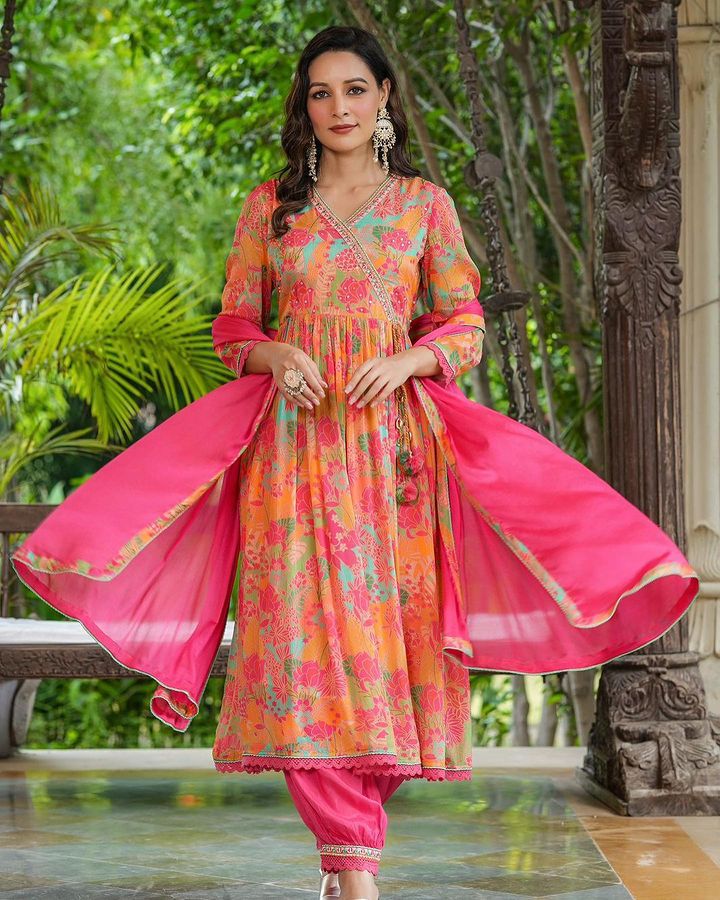 Maabetii Green & Pink Floral Printed Chinnon Angarkha Suit Set