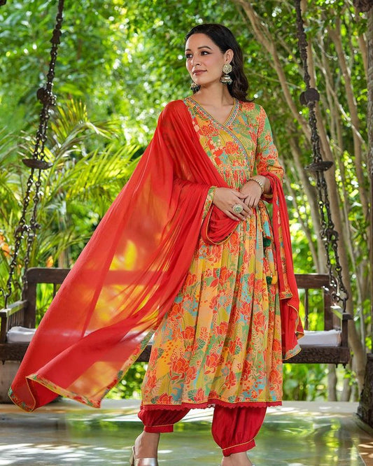 Maabetii Green & Red Floral Printed Chinnon Angarkha Suit Set