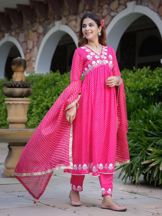 MaaBetii Pink Mothda Lehriya Embroider Alia Cut Cotton Suit Set