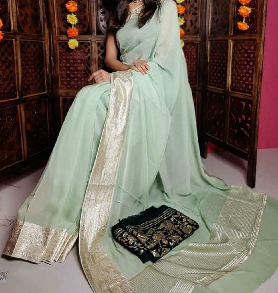 Maabetii Pista Green Zari Work Organza Plain Saree