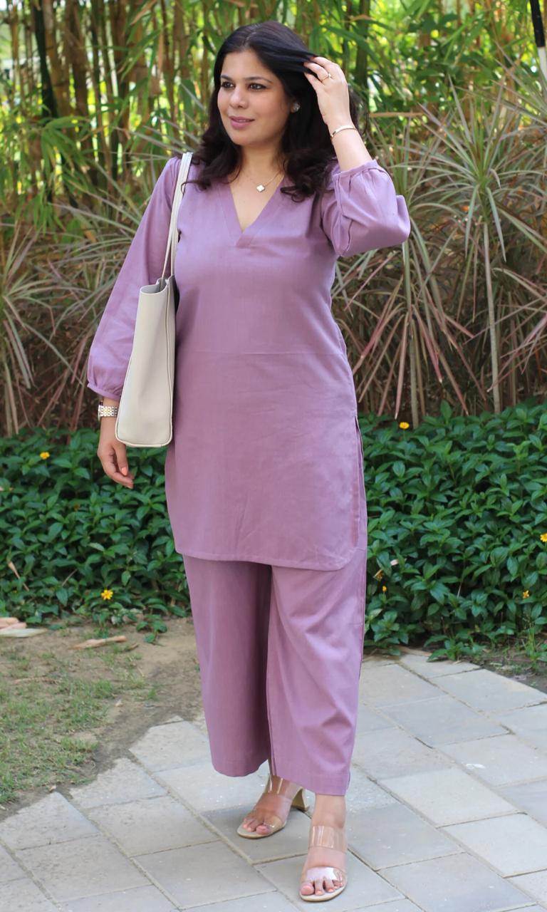 Maabetii Lavender Simple Plain Look Cotton Kurta Pants Coord Set