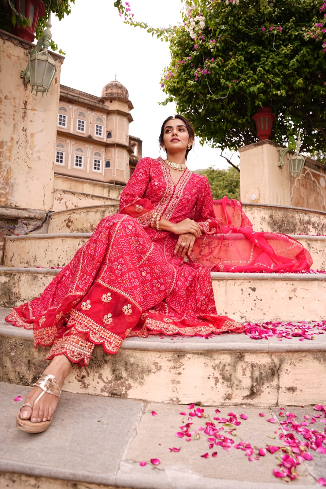 Maabetii Red Embroider Printed Rayon Anarkali Suit Set