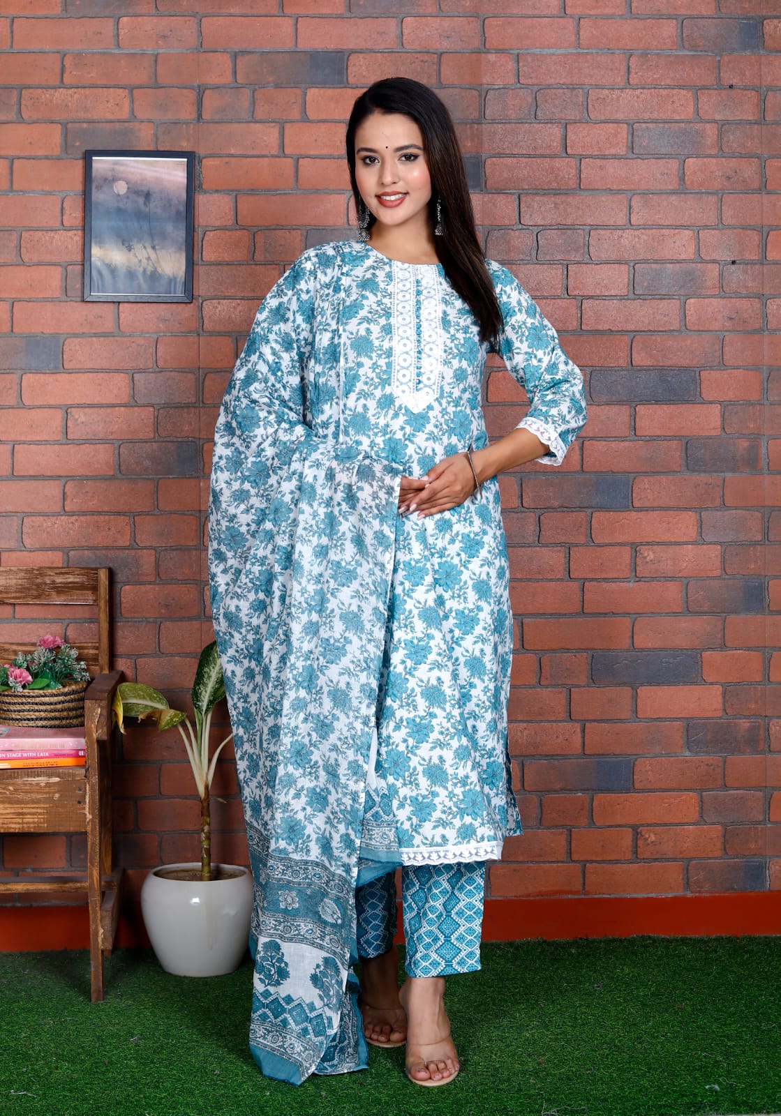 Maabeti Floral Printed  Sky Blue Cotton Lace Work Round Neck Straight Suit Set