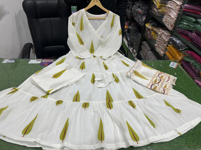 Maabetii White Dori Design Jungle Crisp Cotton Angarkha Suit Set