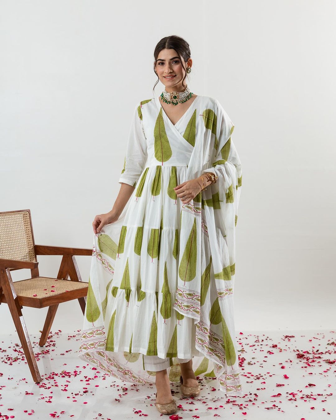 Maabetii White Dori Design Jungle Crisp Cotton Angarkha Suit Set
