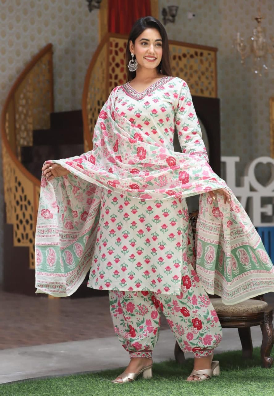 Maabetii White Floral Jaipuri Printed Cotton Afghani Suit Set