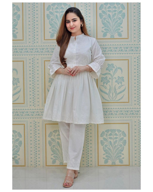 Maabetii White Silfi Embroider Cotton Kurta Pant Coord Set