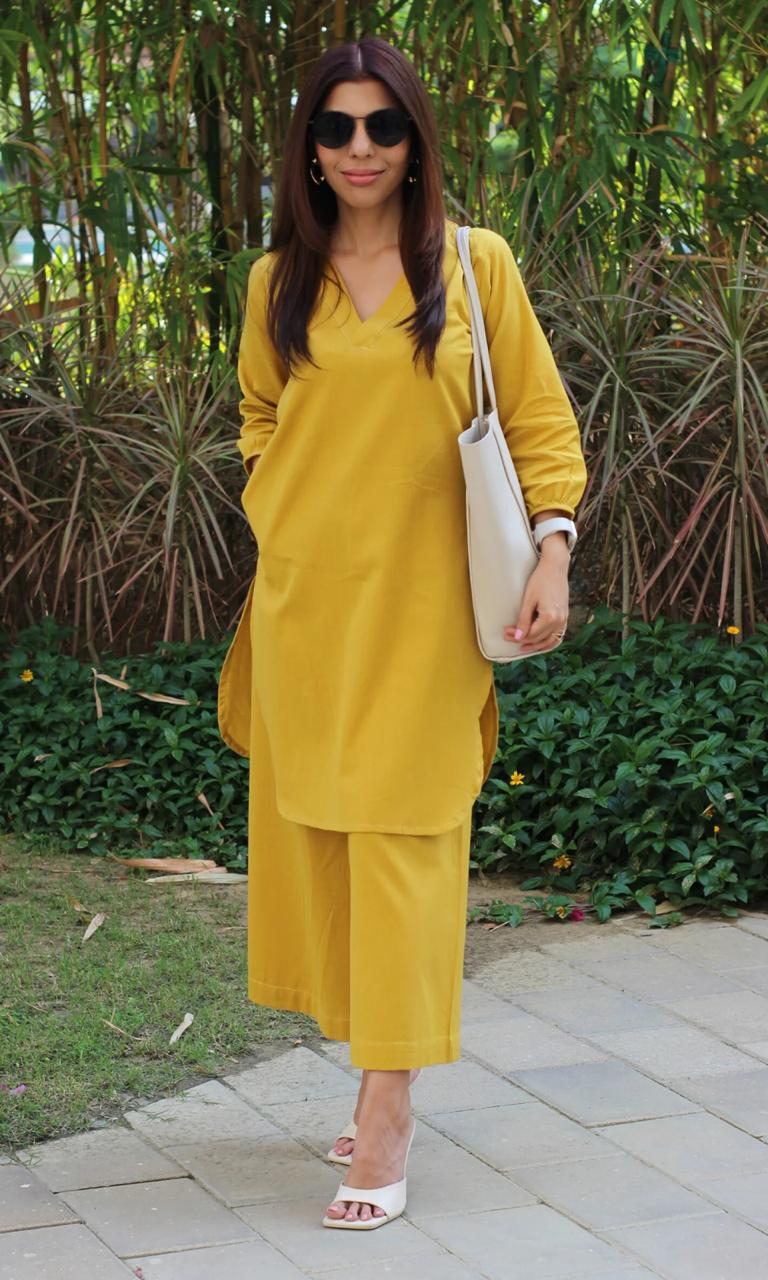 Maabetii Yellow Simple Plain Look Cotton Kurta Pants Coord Set