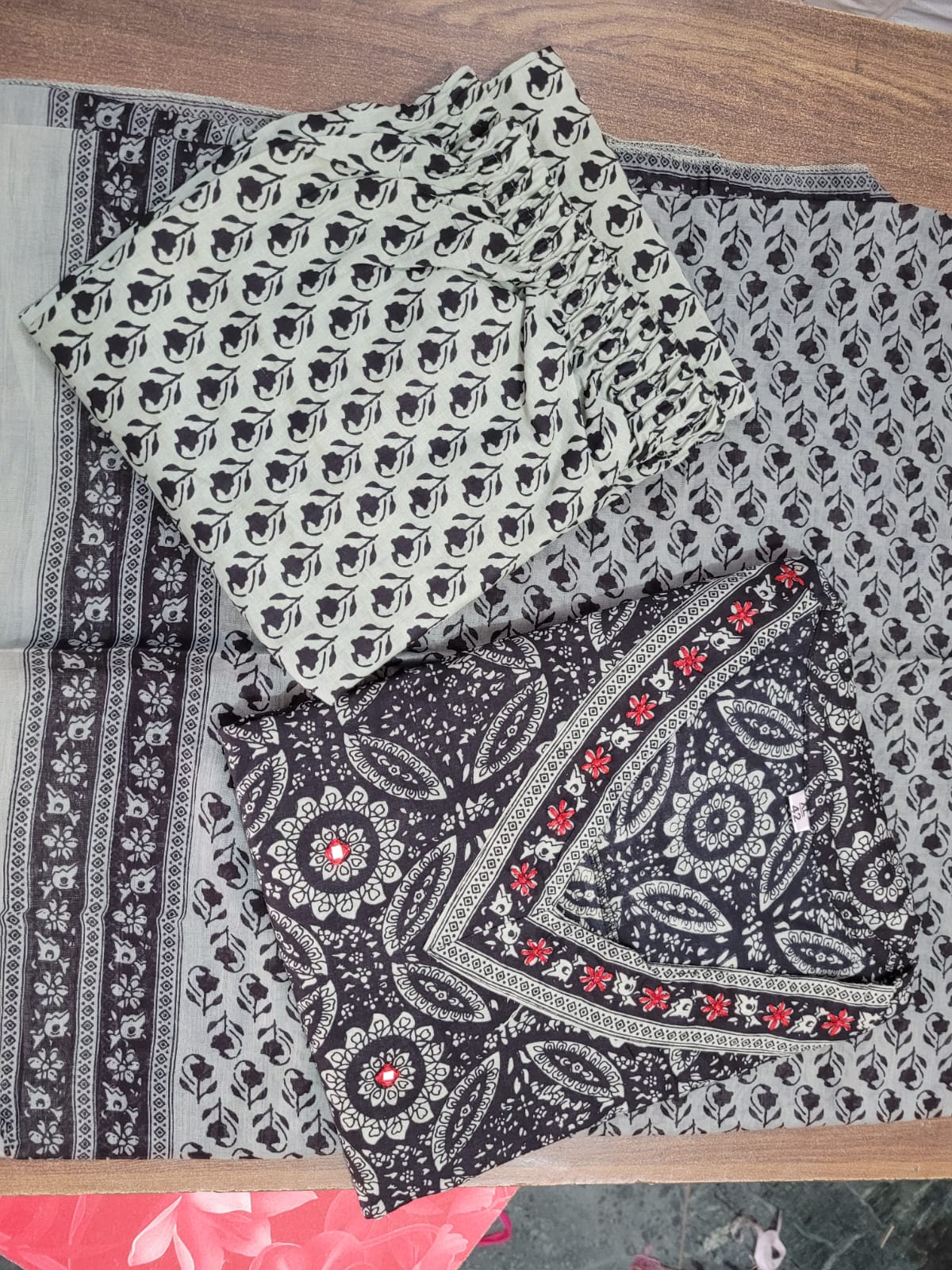 Hand Printed Afghani Suit Set