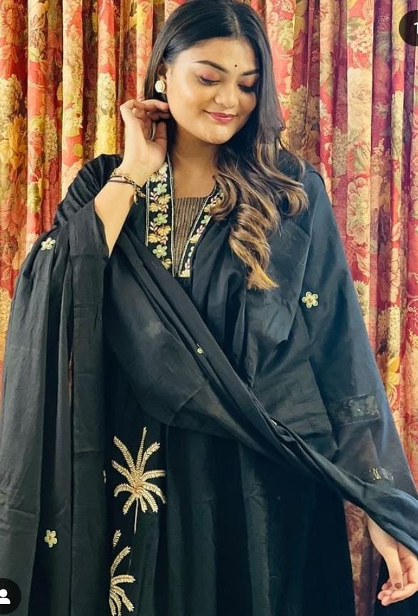 Maabetii Black Cotton Embroidery Alia Cut Suit Set