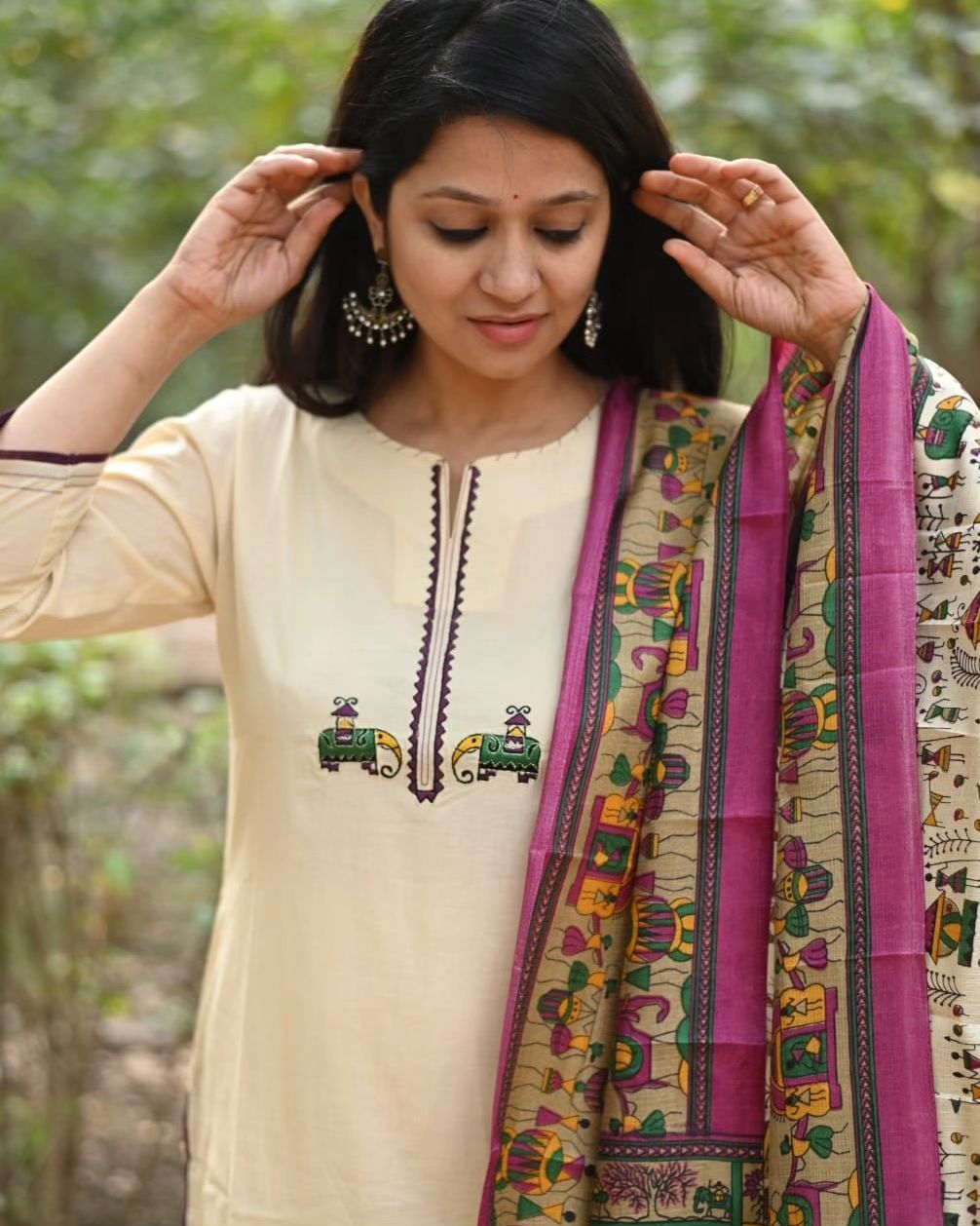 Maabetii Cream Cotton Zari Work Kurti & Pant with Khadi Printed Duppatta