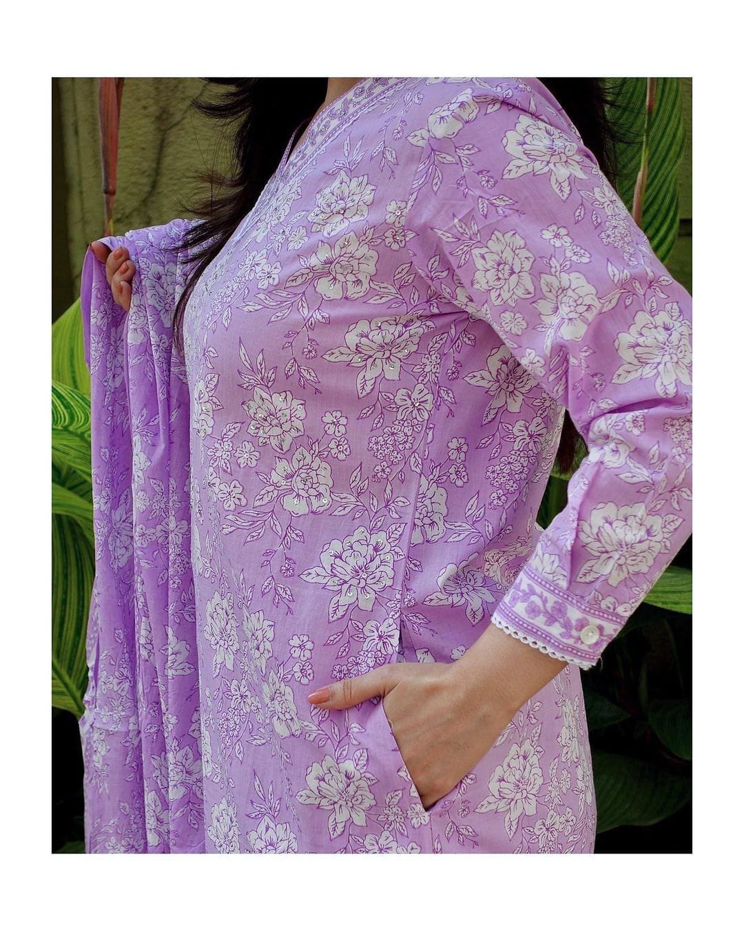 Maabeti Full Sleeves Lavender Suit