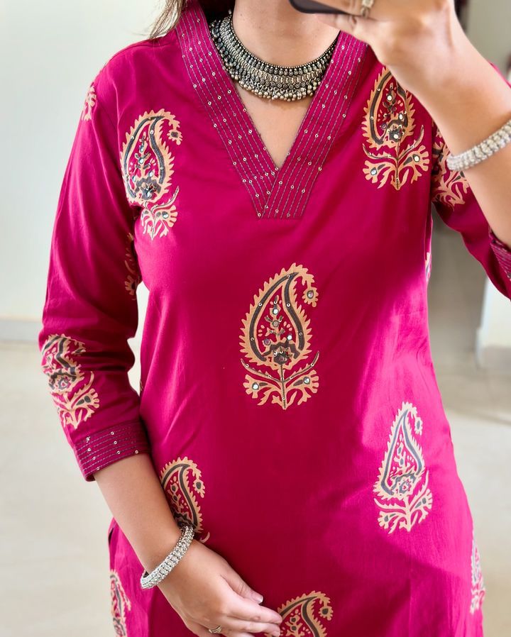 Maabetii Pink Cotton Embroidery Suit Set - FESTIVE WEAR