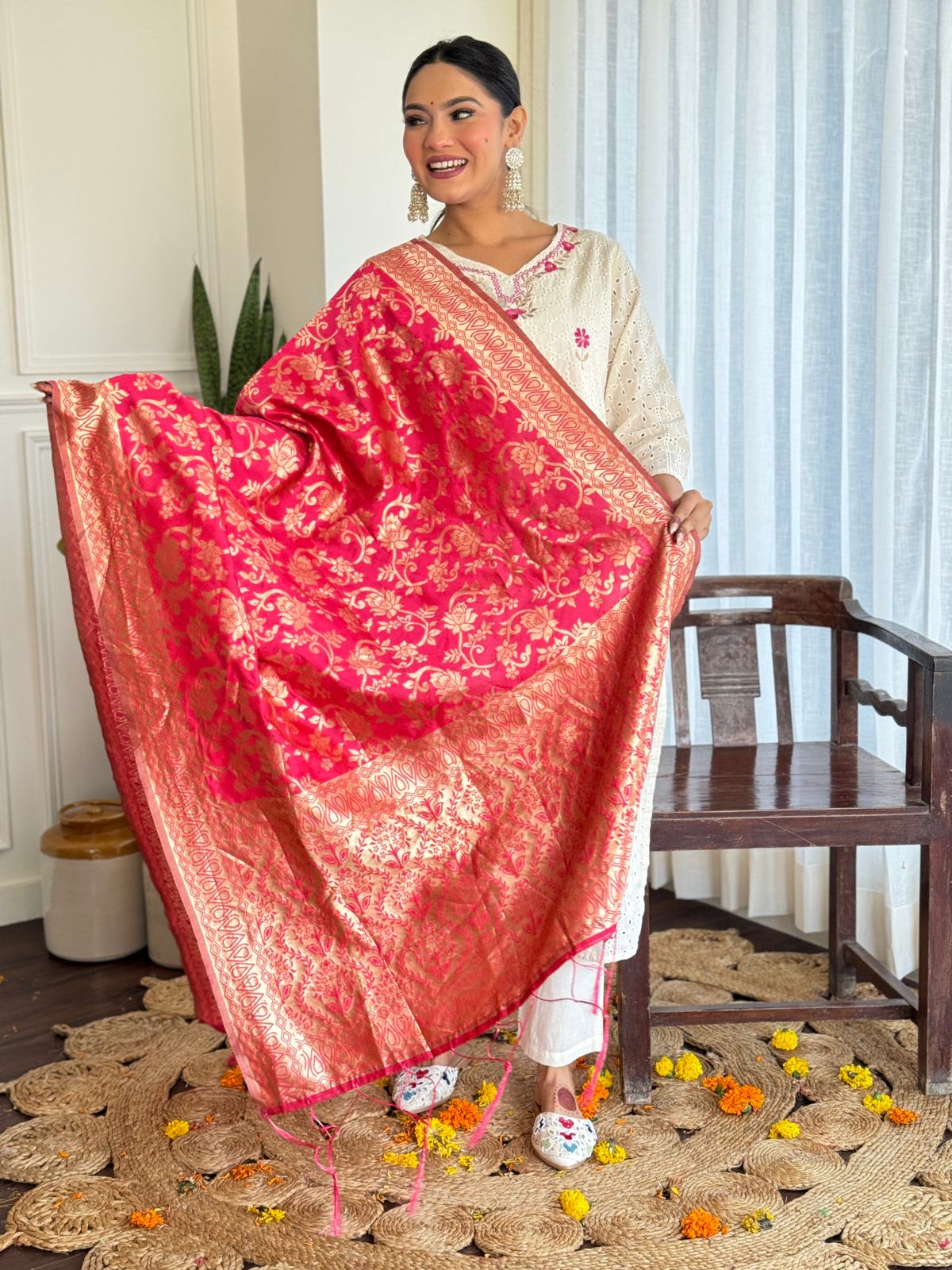 Maabetii White Cotton Chickenkari Kurta With Banarsi Duppatta and Pant