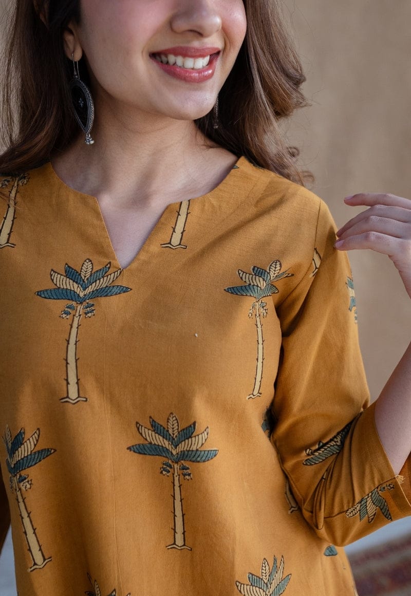 Maabetii Yellow Cotton Printed A-Line Kurti & Pant