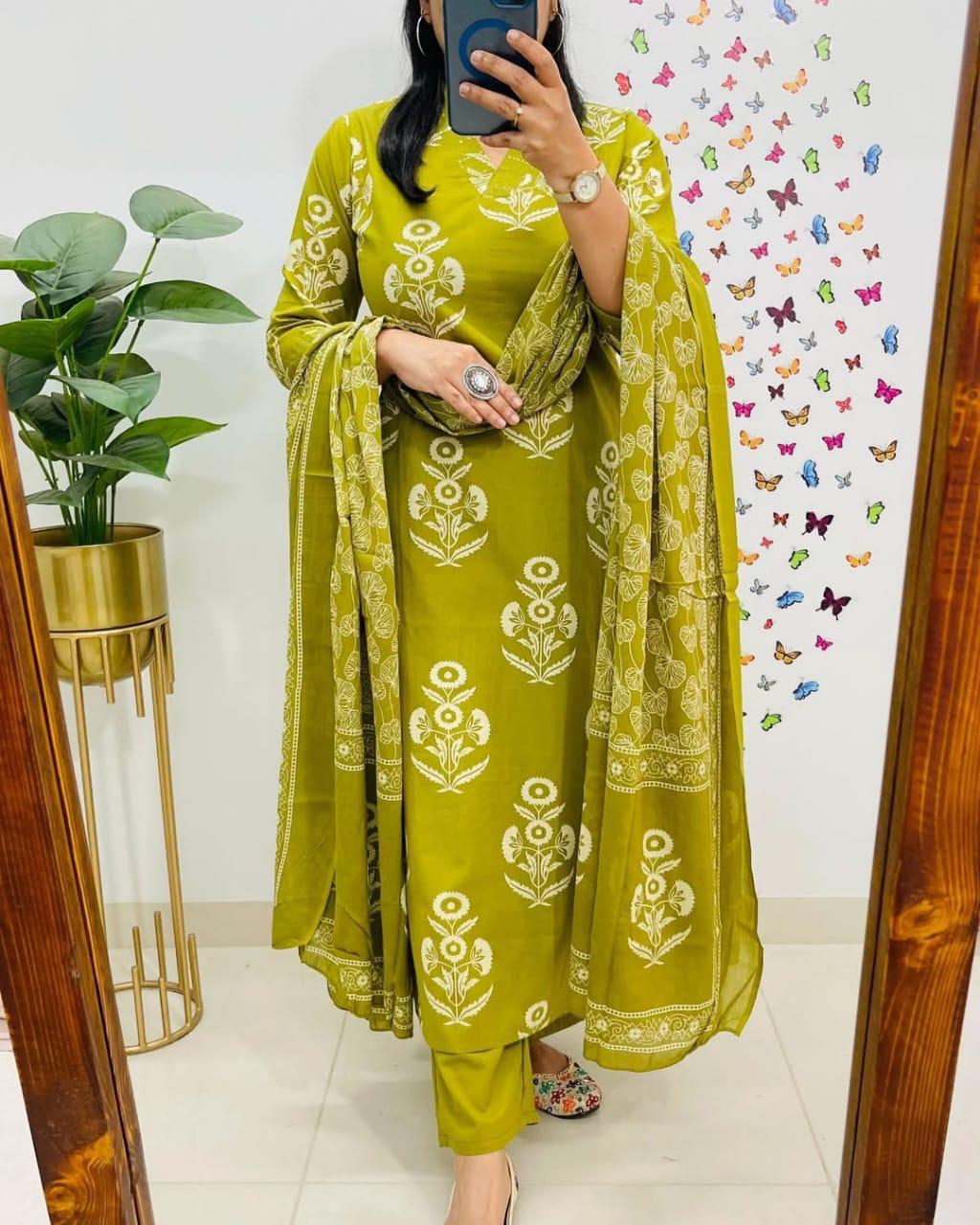 Maabetii Yellow Cotton Printed Straight Fit Suit Set