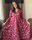 Pant and kurti side view showing lace detail

