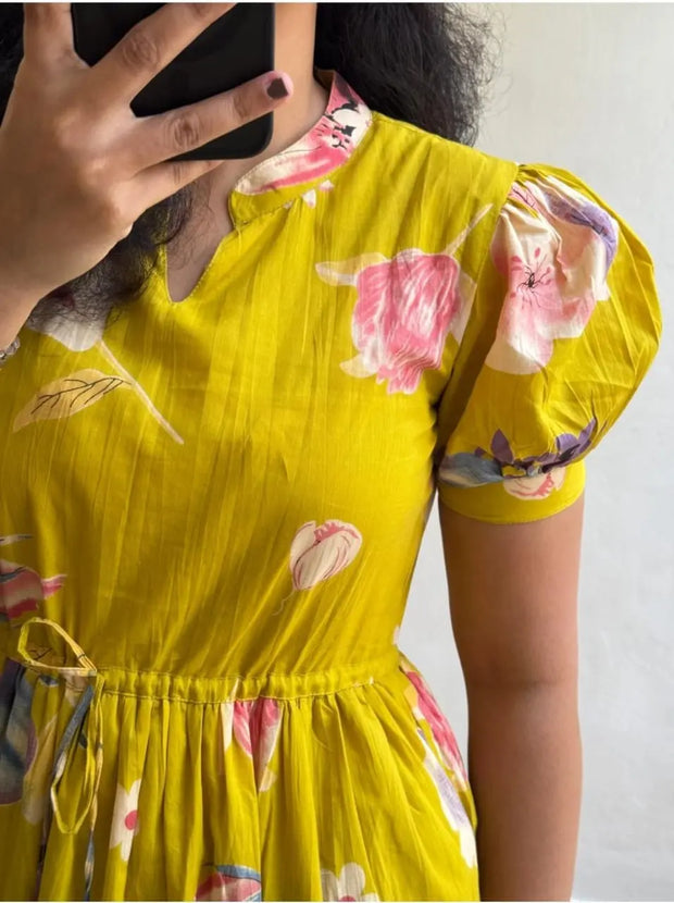 Stylish summer midi dress for women

