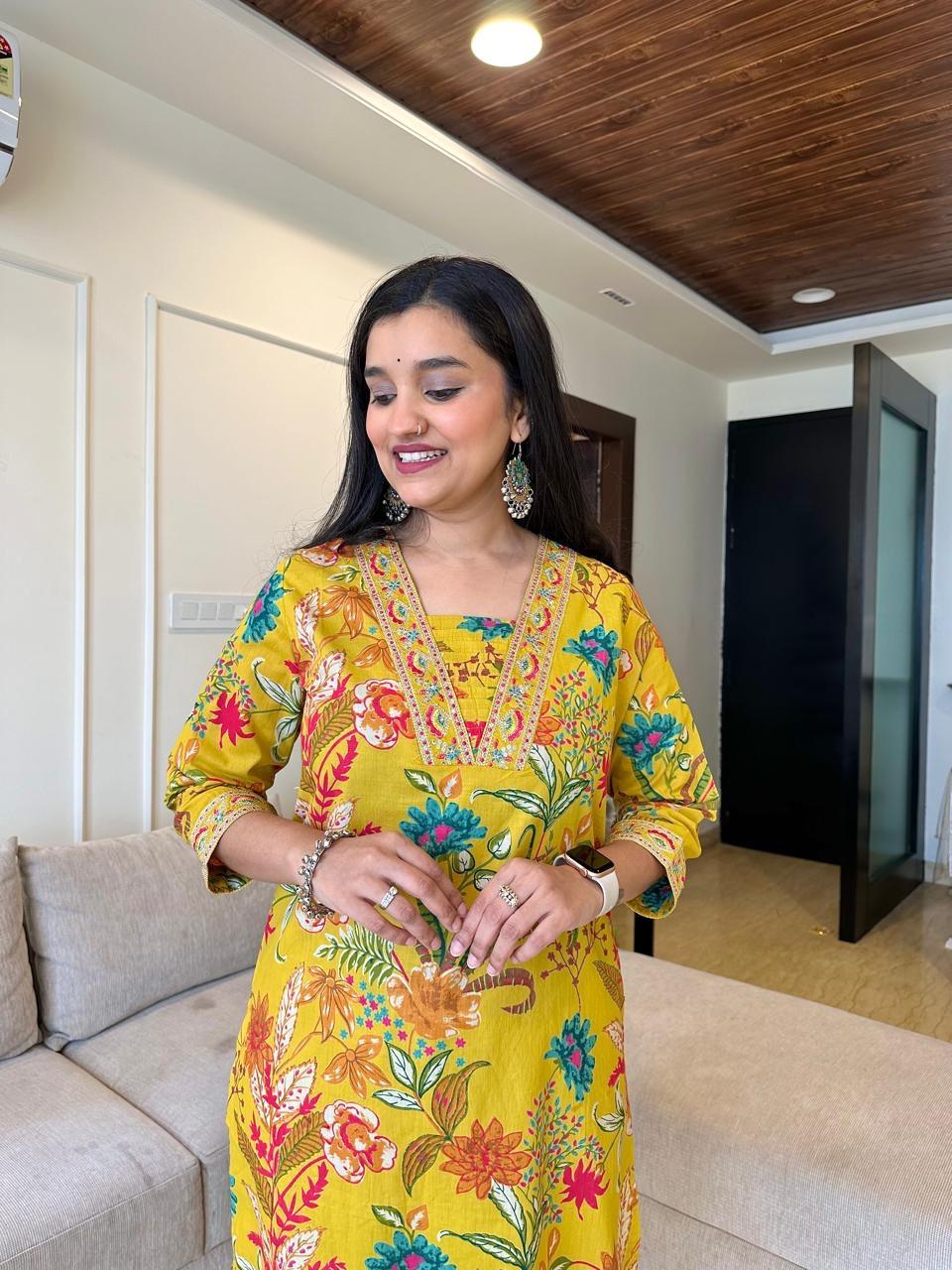 Close-up of breathable cotton fabric on Ridhi suit set

